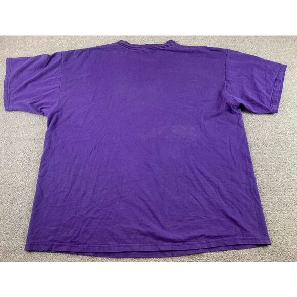 Vintage Walt Disney XL Purple Snow White Seven Dwarfs Graphic Crewneck T Shirt - Picture 3 of 12